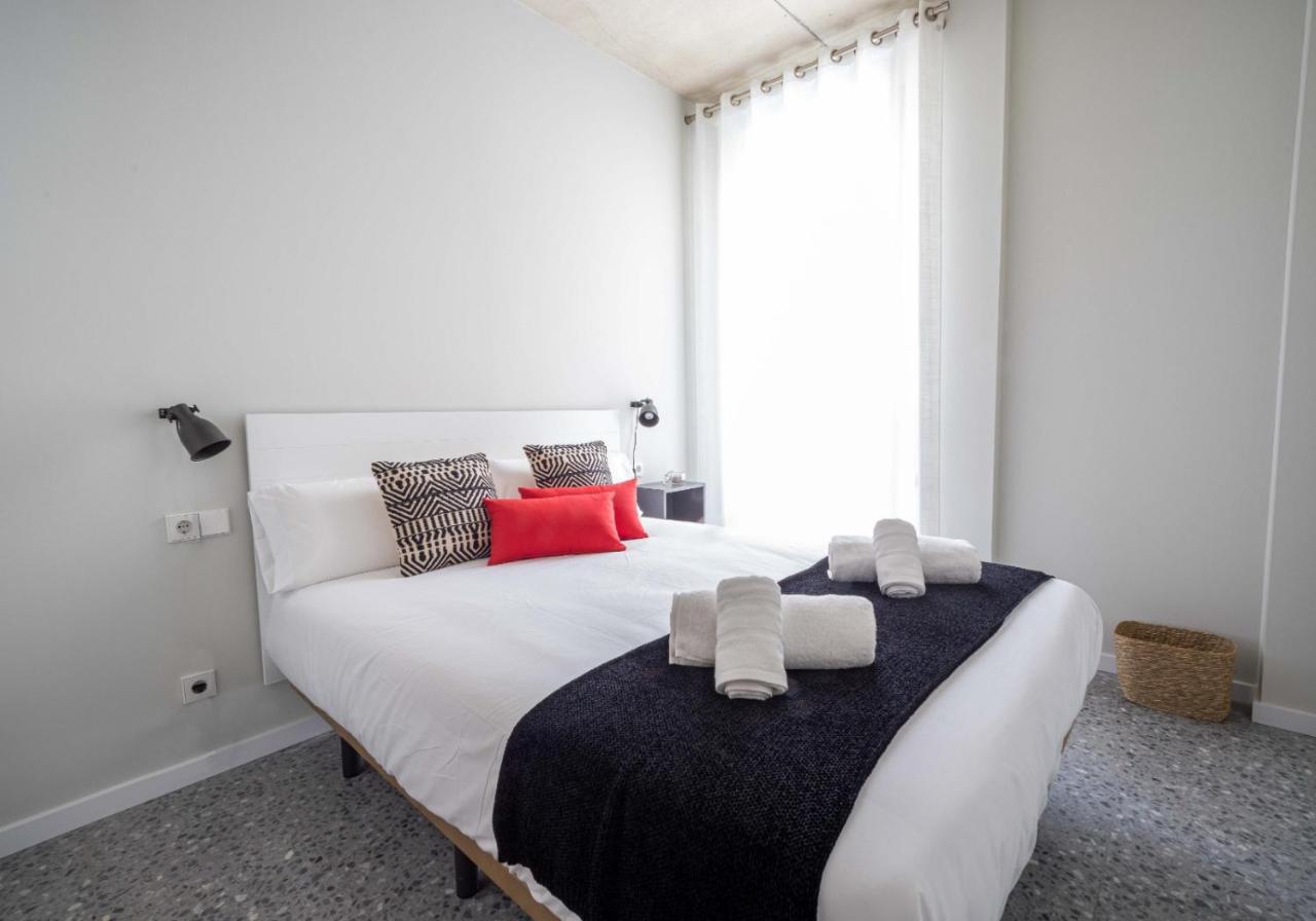 Barcelona Touch Apartments - Rosich Оспиталет-де-Льобрегат Экстерьер фото