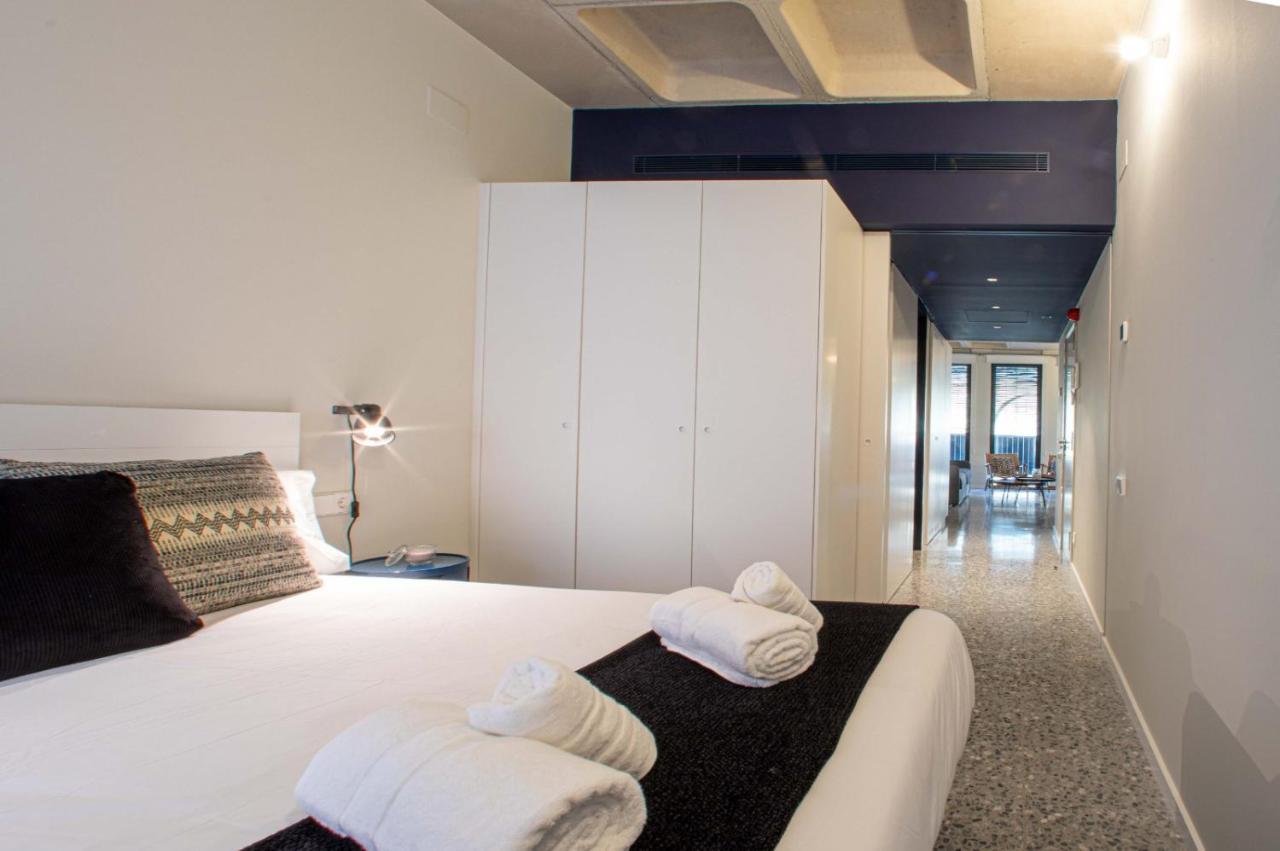 Barcelona Touch Apartments - Rosich Оспиталет-де-Льобрегат Экстерьер фото