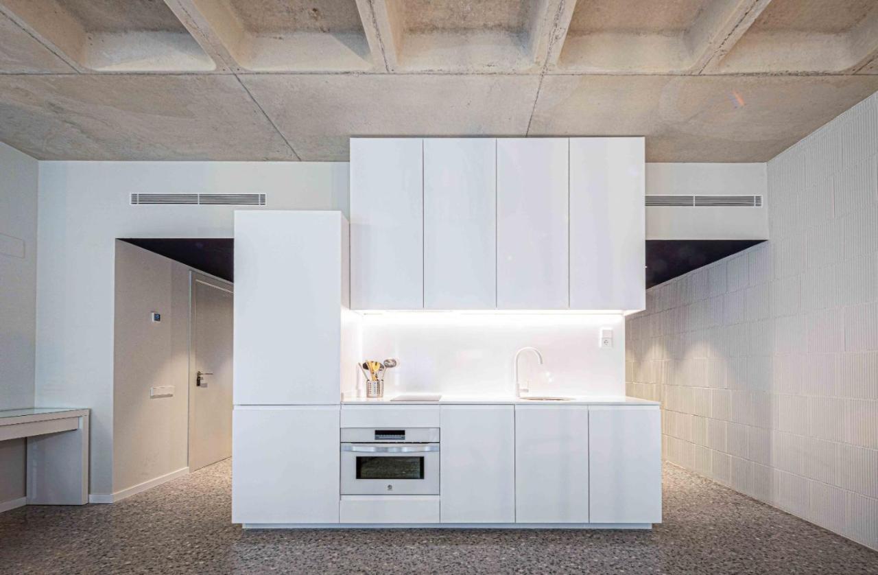 Barcelona Touch Apartments - Rosich Оспиталет-де-Льобрегат Экстерьер фото